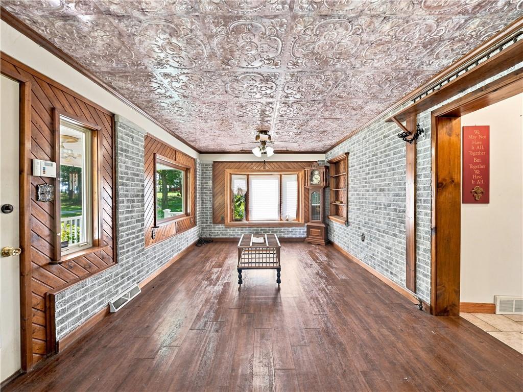 644 Freeport Road Butler, PA 16002 - Photo 22 of 39 Gallery Image 22
