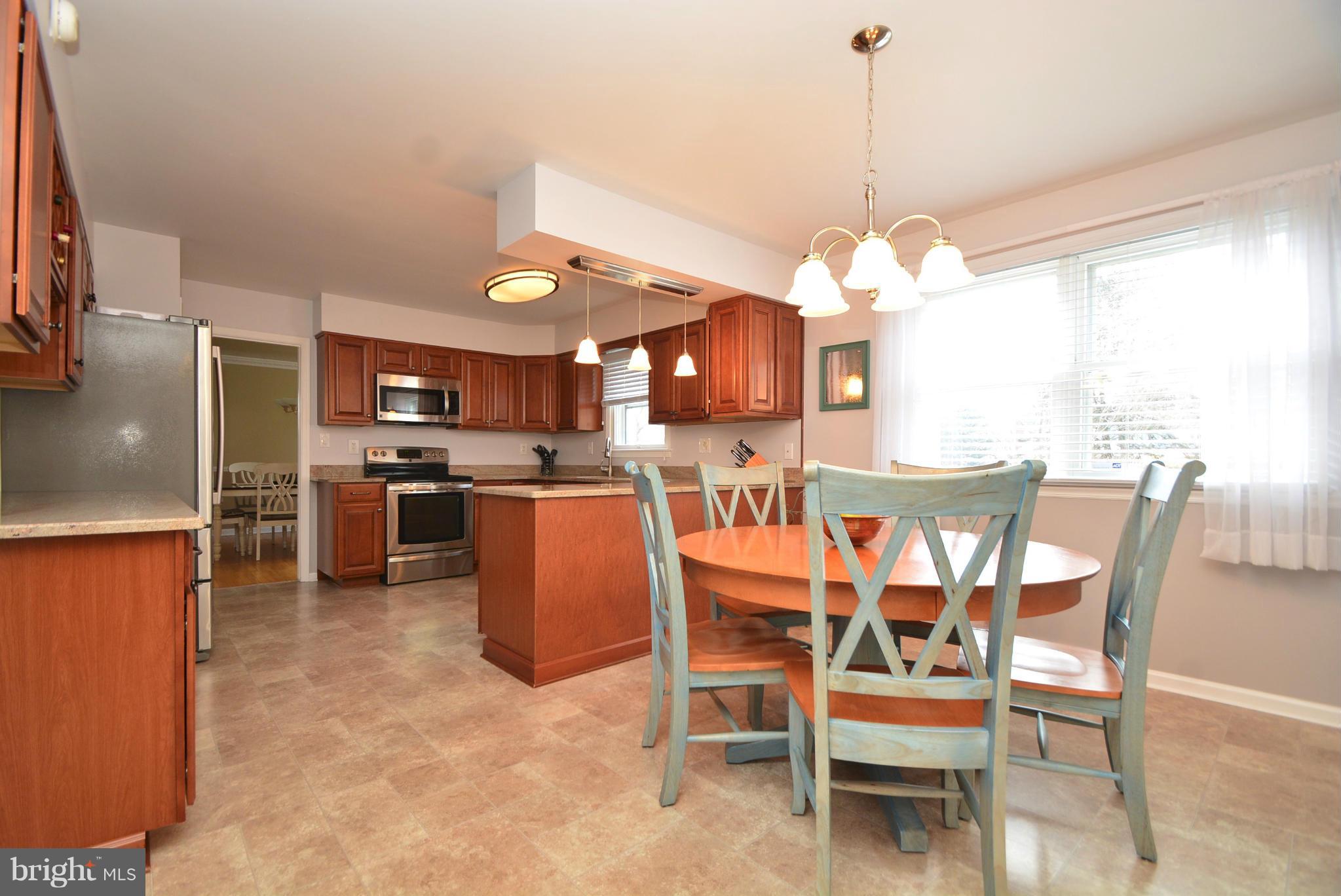 1502 Rolling Road Bel Air, MD 21014 - Photo 8 of 30 Kitchen with Breakfast Room