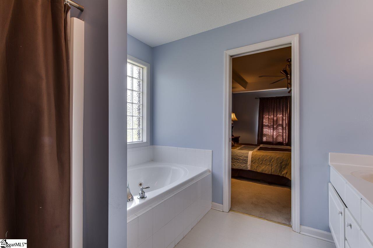 337 West Autumn Ridge Road Moore, SC 29369 - Photo 20 of 31 Gallery Image 20
