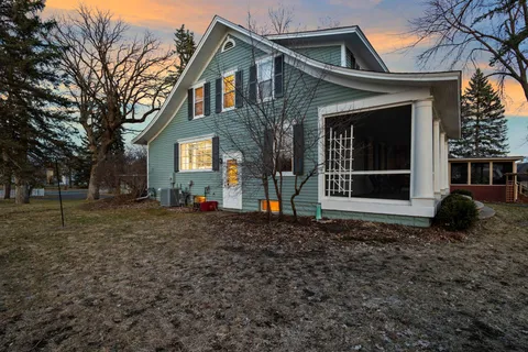 $649,900 | 810 River Lane, Anoka, MN 55303