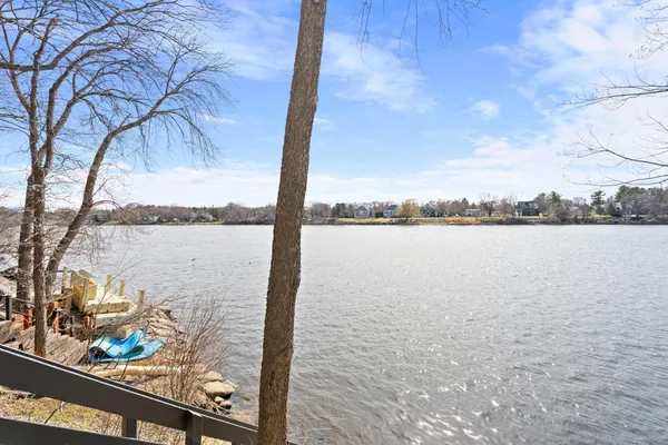 $649,900 | 810 River Lane, Anoka, MN 55303