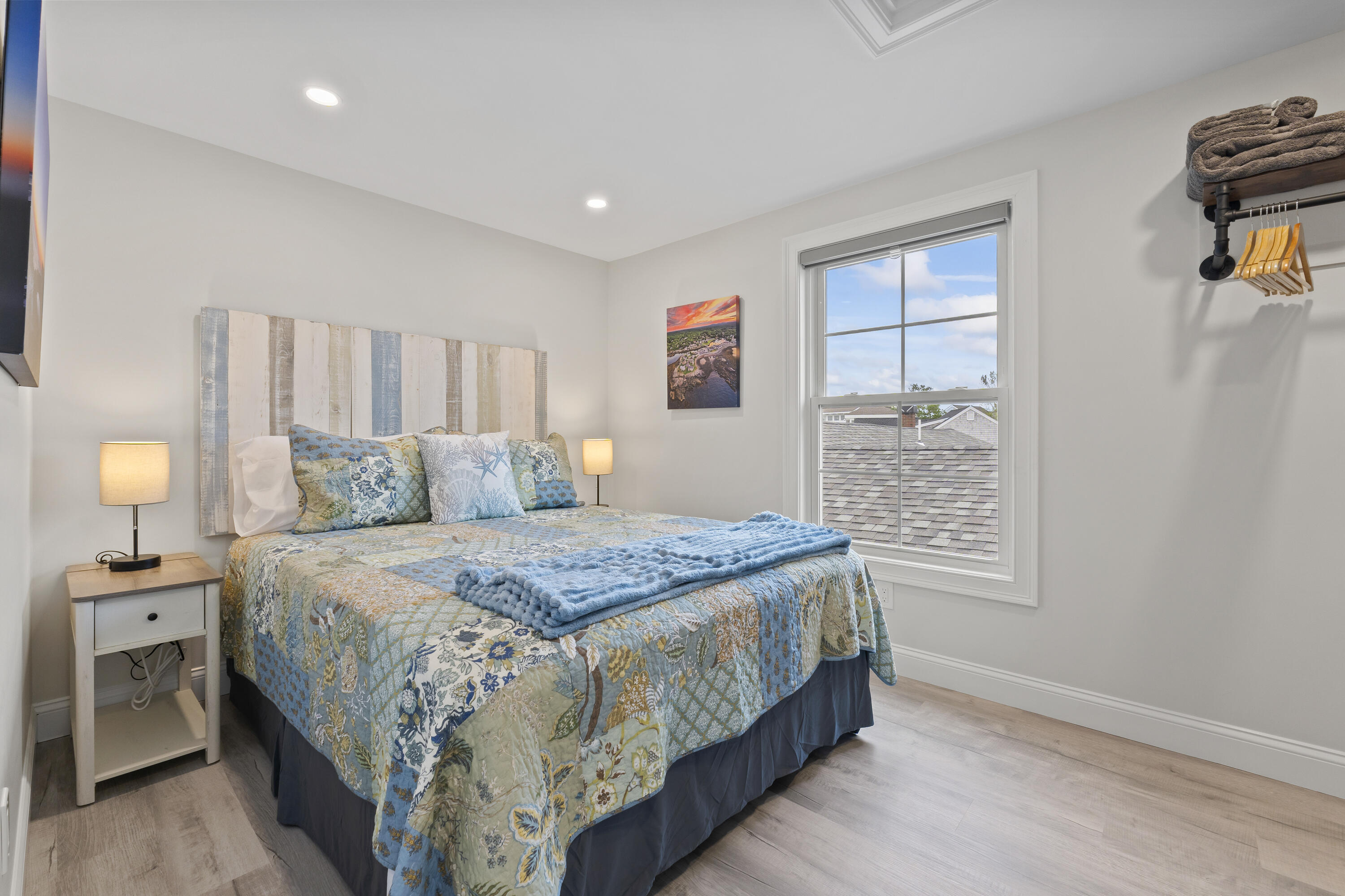 117 Perkins Cove Road Ogunquit, ME 03907 - Photo 15 of 57 Level 2 Bedroom 1