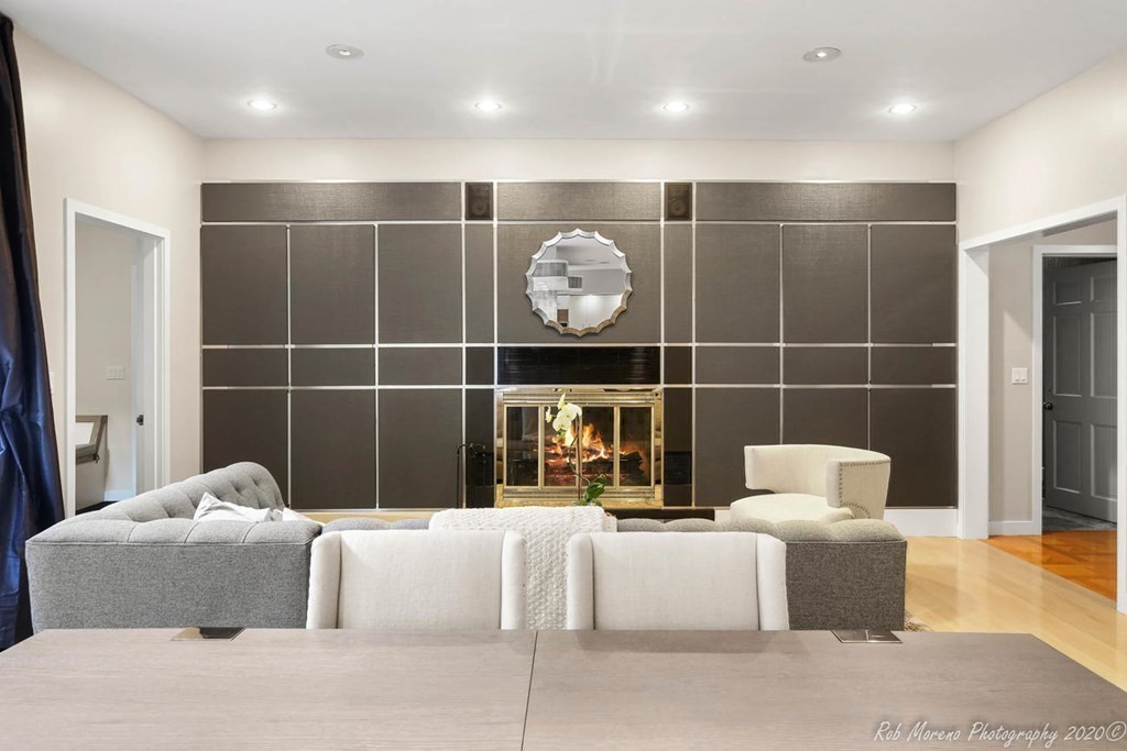 96 Castlemere Place North Andover, MA 01845 - Photo 14 of 37