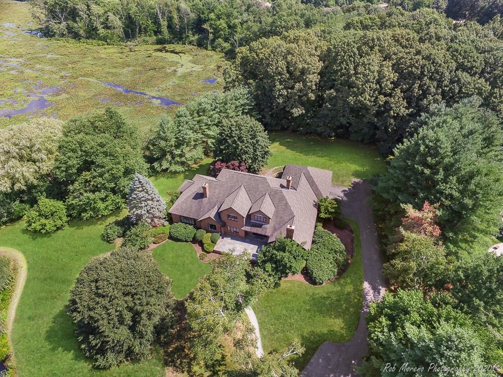 96 Castlemere Place North Andover, MA 01845 - Photo 2 of 37