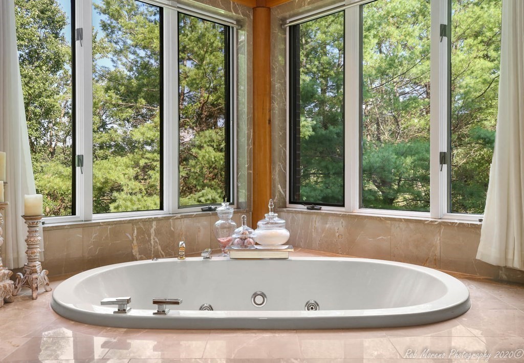 96 Castlemere Place North Andover, MA 01845 - Photo 22 of 37