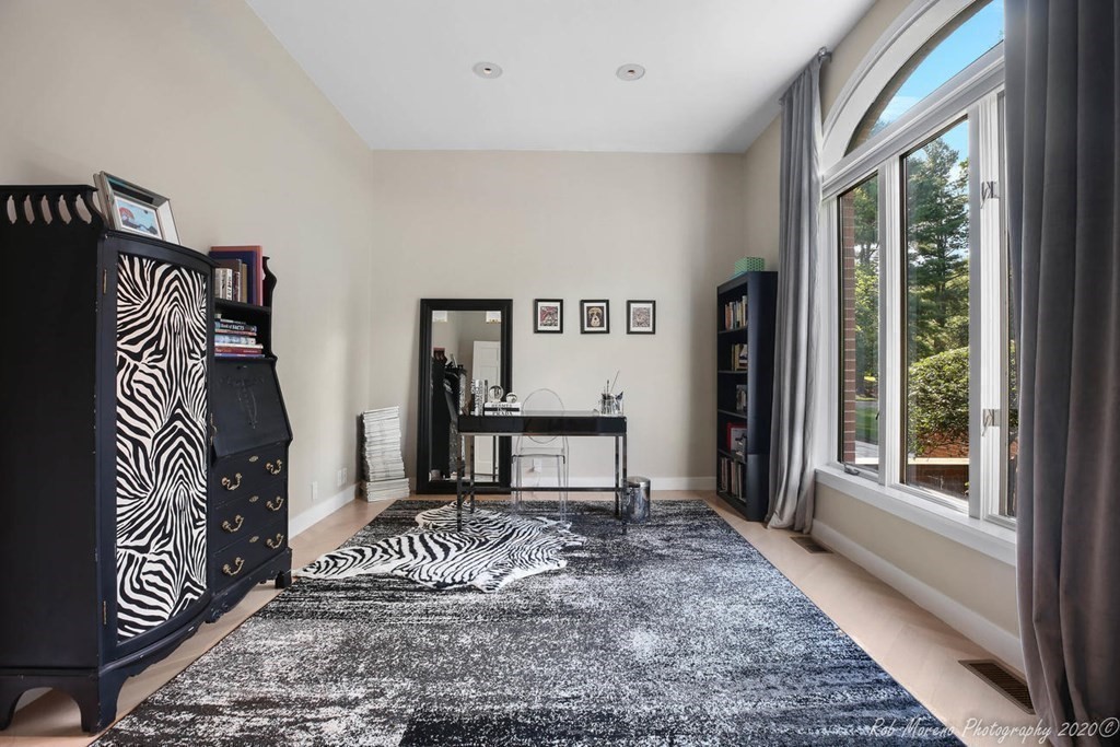 96 Castlemere Place North Andover, MA 01845 - Photo 23 of 37