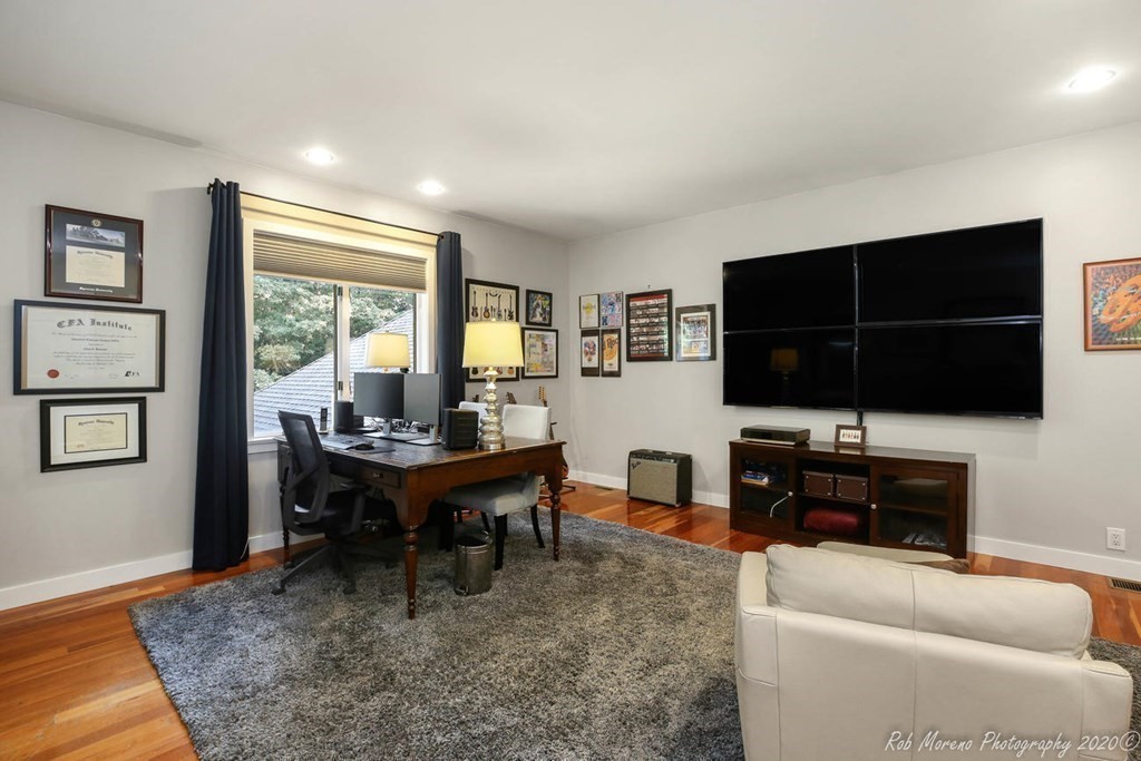 96 Castlemere Place North Andover, MA 01845 - Photo 28 of 37