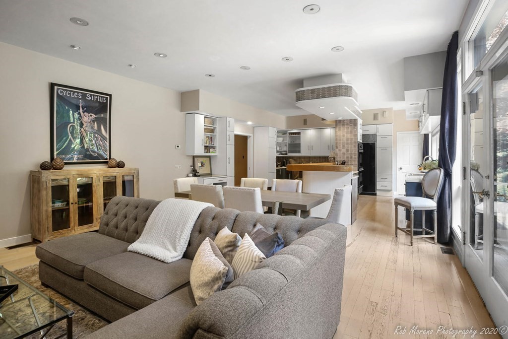 96 Castlemere Place North Andover, MA 01845 - Photo 10 of 37