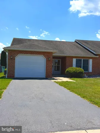 $1,590 | 62 Chadwick Drive, Greencastle, PA 17225