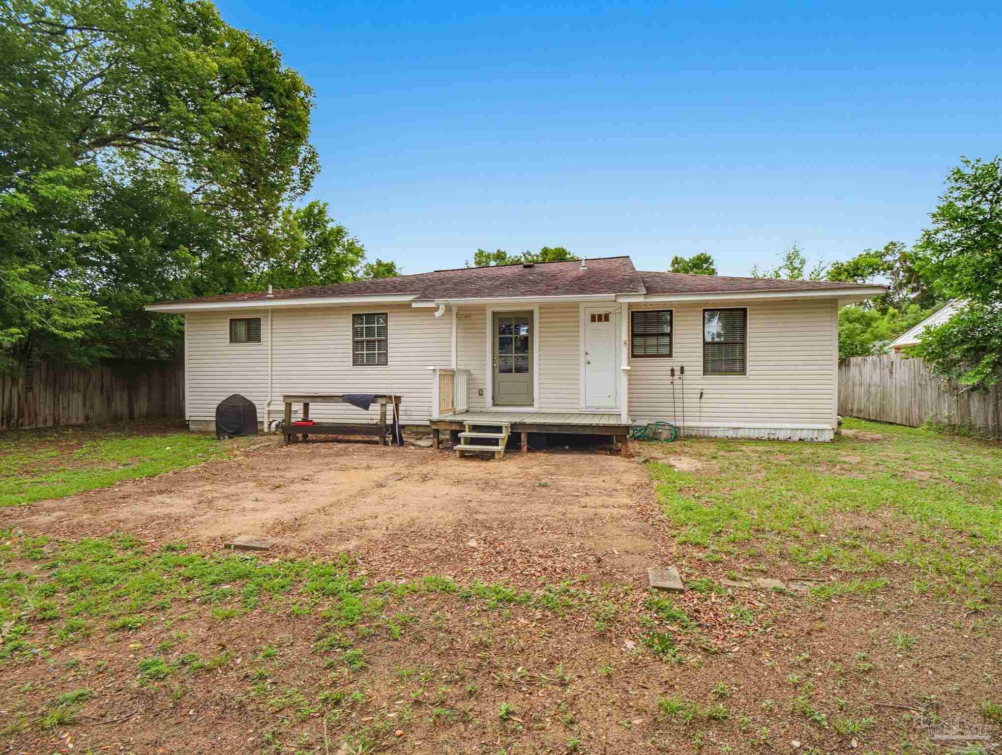 218 Betty Road Pensacola, FL 32507 - Photo 40 of 42