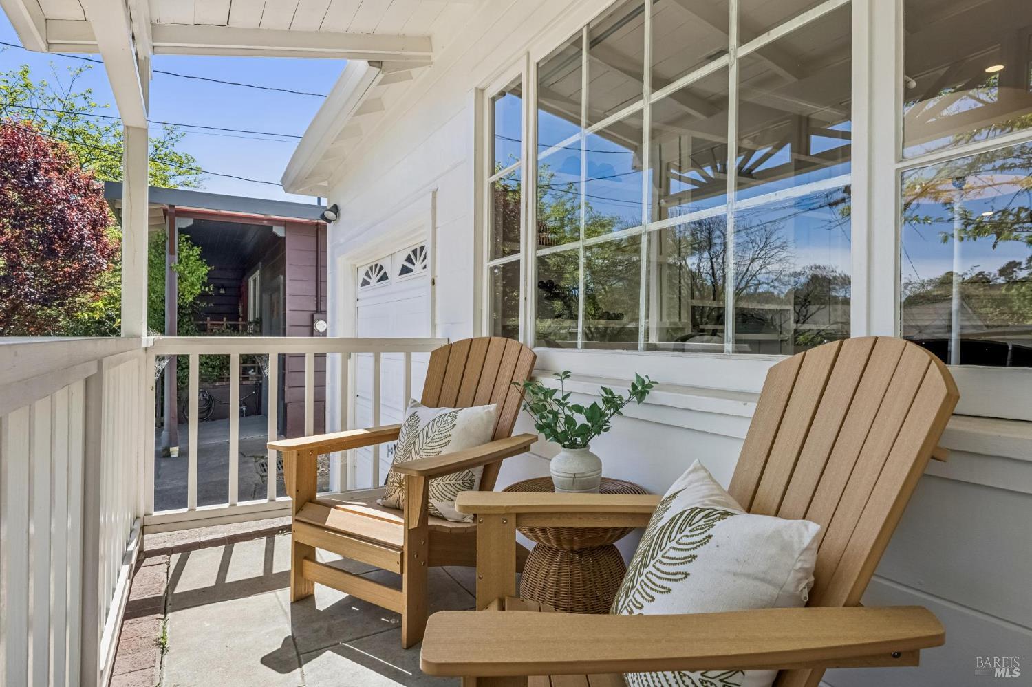 355 Irwin Street San Rafael, CA 94901 - Photo 3 of 49