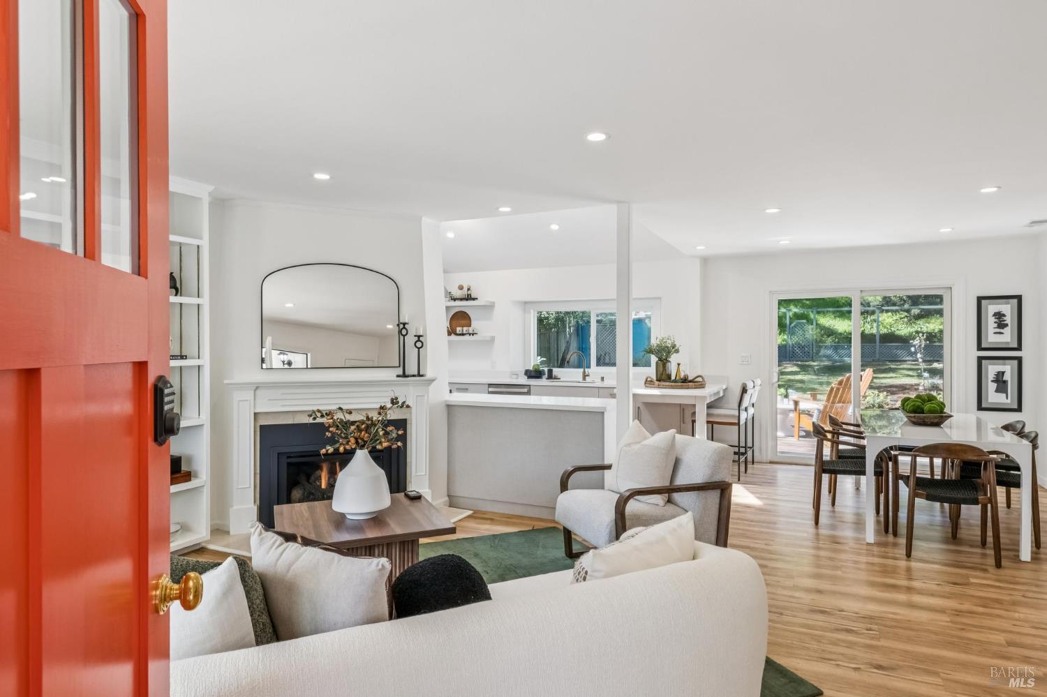 355 Irwin Street San Rafael, CA 94901 - Photo 5 of 49