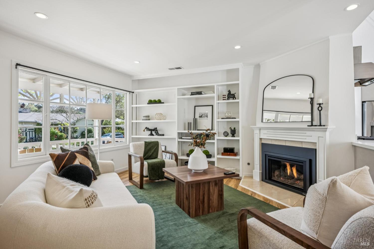 355 Irwin Street San Rafael, CA 94901 - Photo 6 of 49