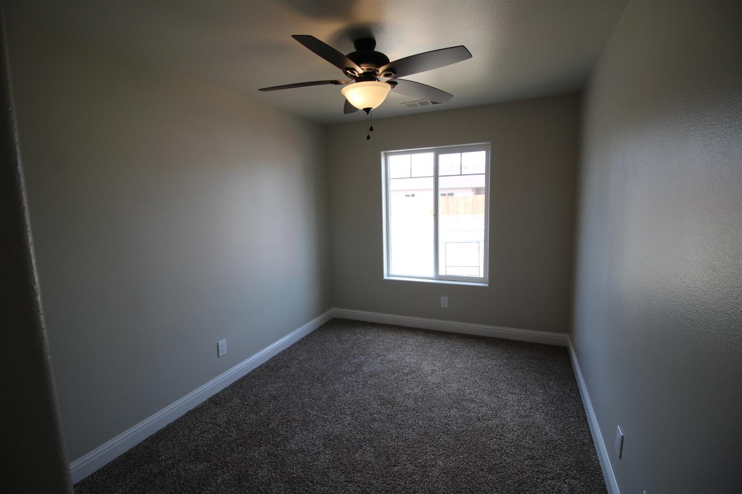 1106 Riverside Drive Madera, CA 93638 - Photo 20 of 31 Gallery Image 20