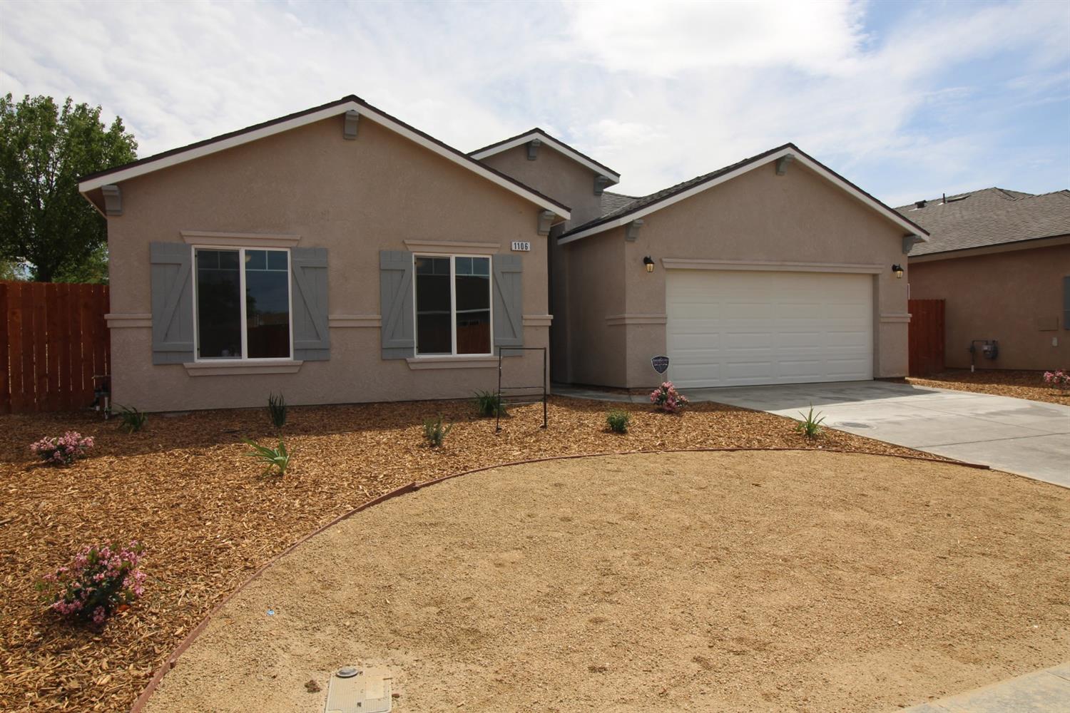 1106 Riverside Drive Madera, CA 93638 - Photo 3 of 31 Gallery Image 3
