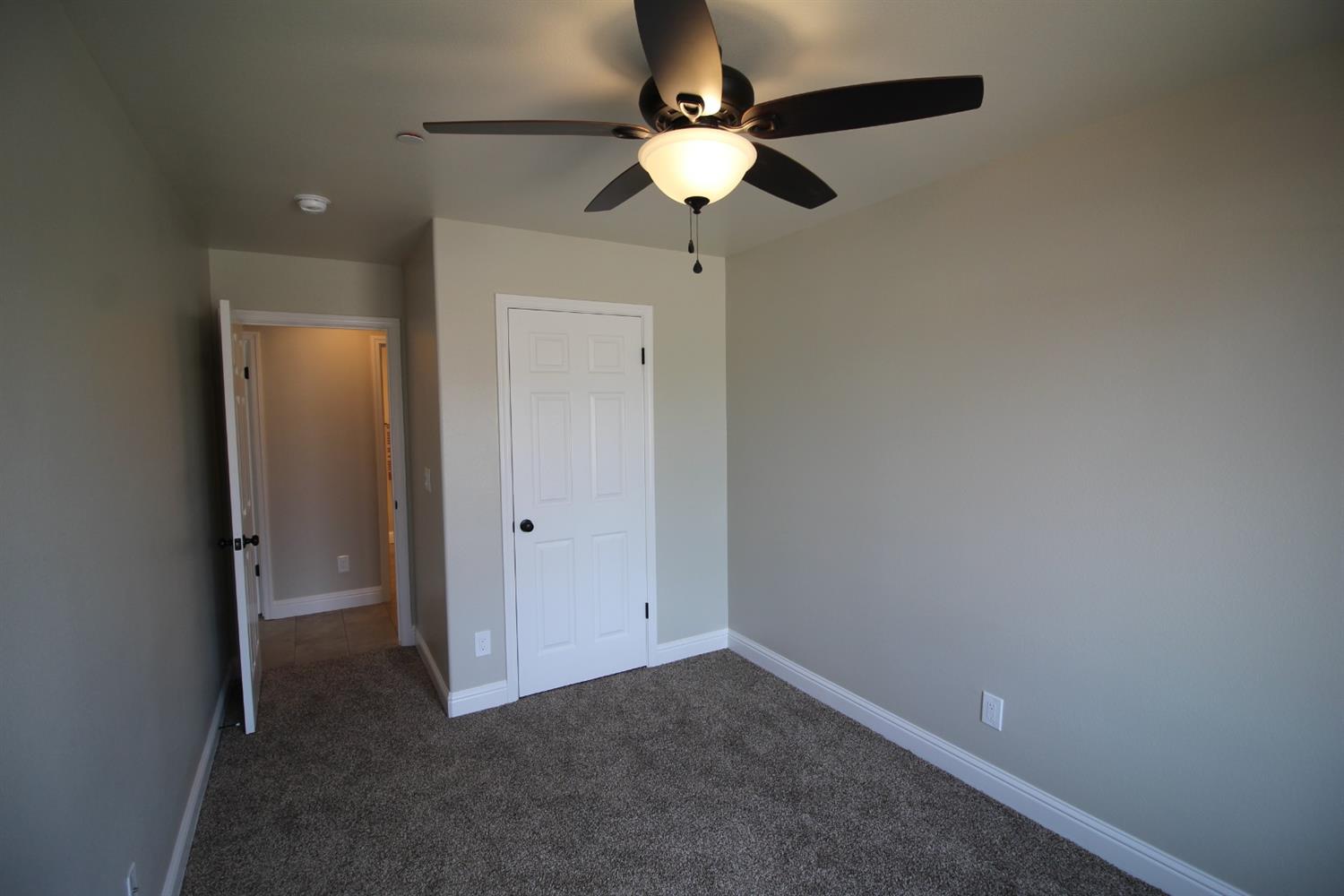 1106 Riverside Drive Madera, CA 93638 - Photo 21 of 31 Gallery Image 21