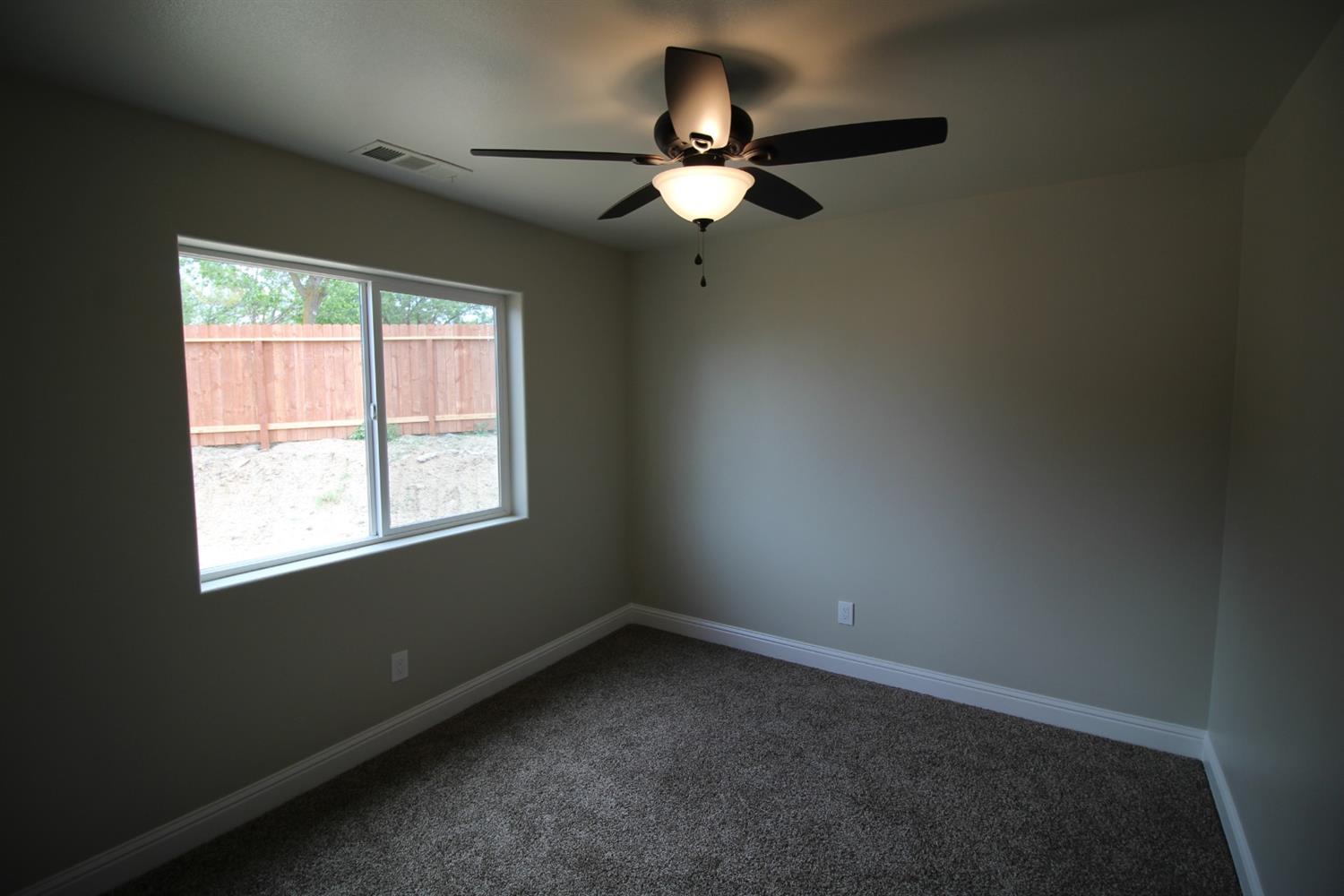 1106 Riverside Drive Madera, CA 93638 - Photo 24 of 31 Gallery Image 24