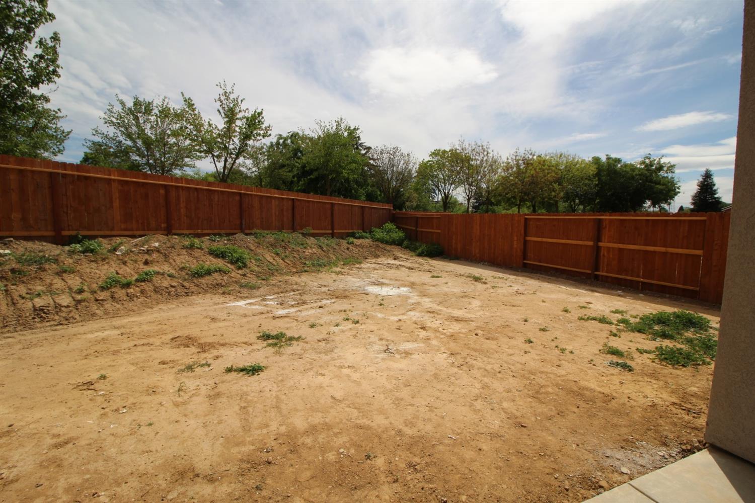 1106 Riverside Drive Madera, CA 93638 - Photo 30 of 31 Gallery Image 30