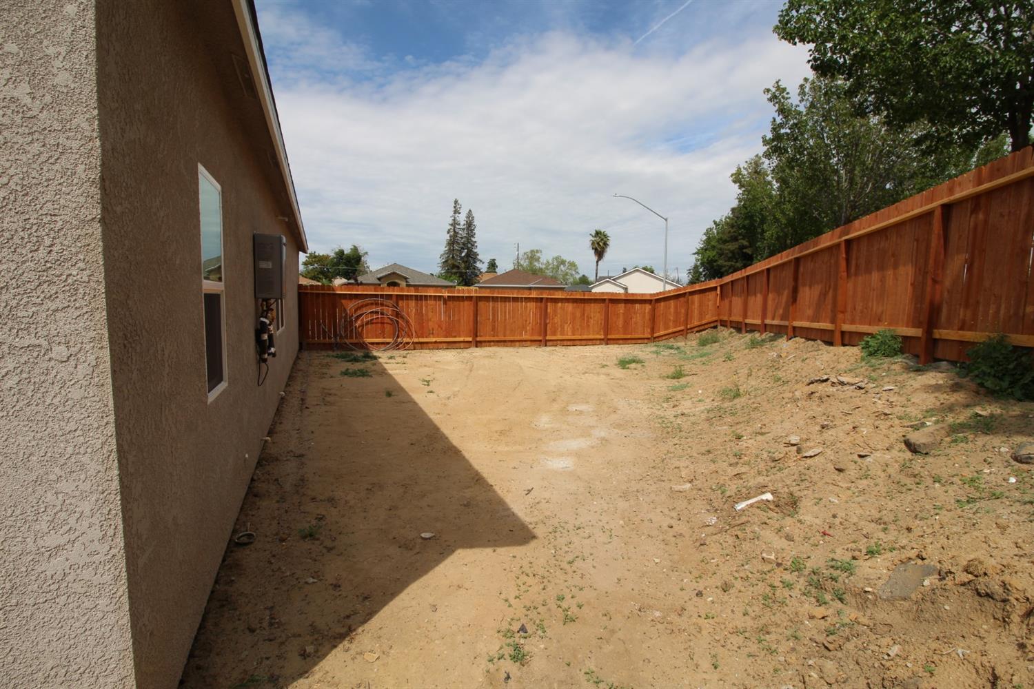 1106 Riverside Drive Madera, CA 93638 - Photo 31 of 31 Gallery Image 31