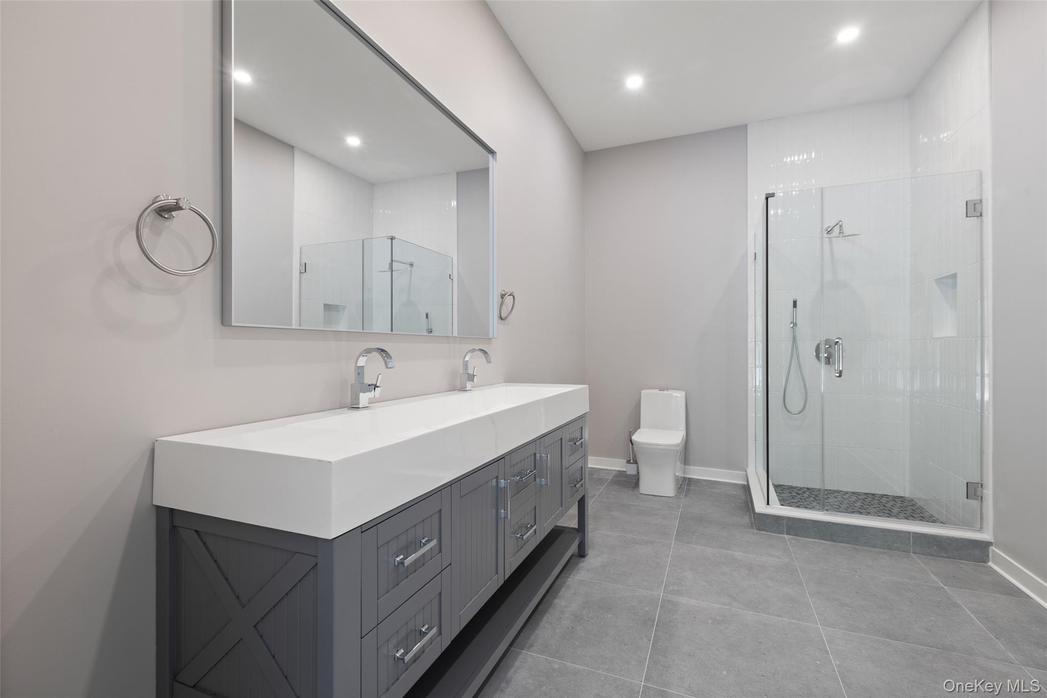 41 Mead Road Armonk, NY 10504 - Photo 30 of 40 Bathroom