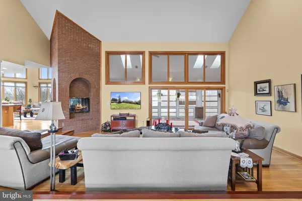 $1,199,900 | 615 Traveller Court, Lothian, MD 20711