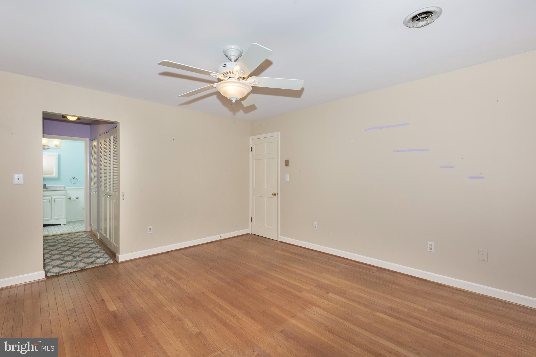 19531 Middletown Road Freeland, MD 21053 - Photo 23 of 51 Primary Bedroom