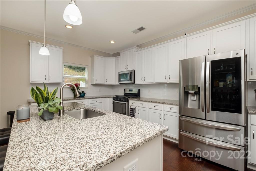 1041 Pecan Ridge Road Fort Mill, SC 29715 - Photo 11 of 31 Gallery Image 11