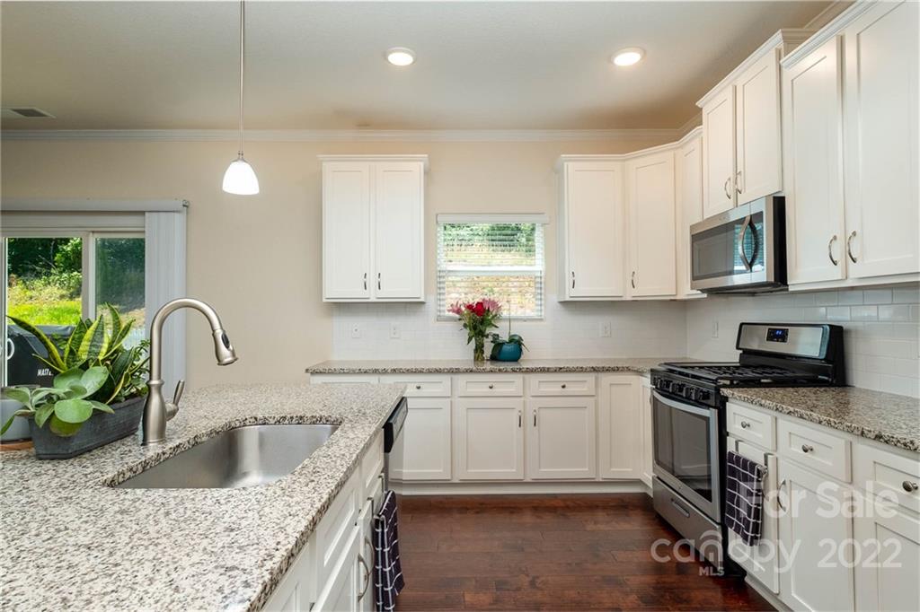 1041 Pecan Ridge Road Fort Mill, SC 29715 - Photo 14 of 31 Gallery Image 14