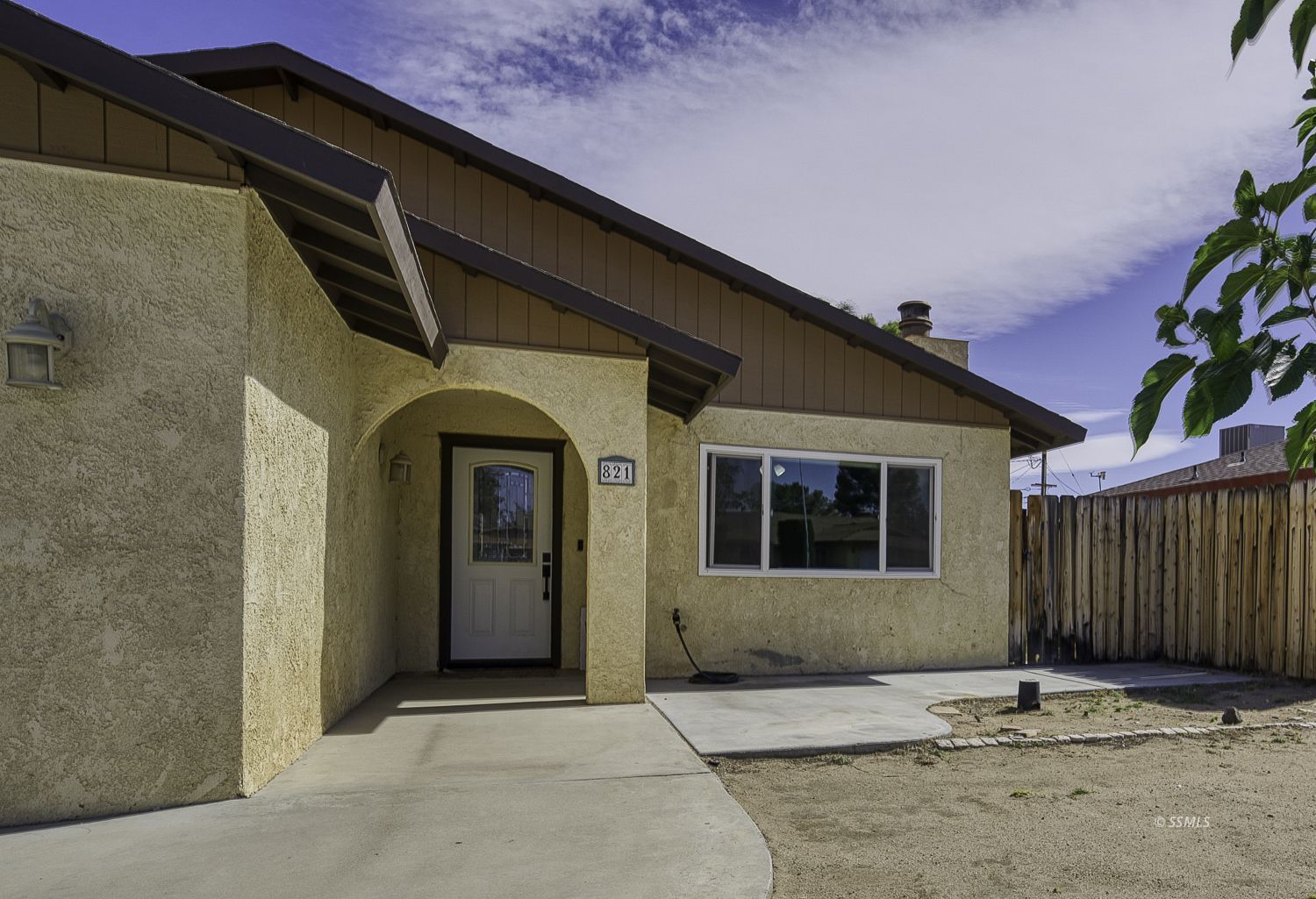 821 West Perdew Avenue Ridgecrest, CA 93555 - Photo 31 of 32