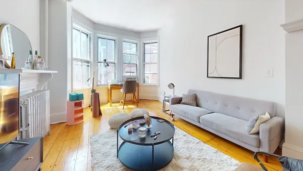 $3,796 | 10-14 Union Park, Unit 2, Boston, MA 02118