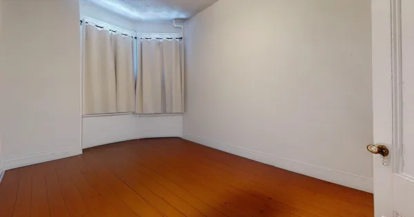 $3,895 | 10-14 Union Park, Unit 2, Boston, MA 02118