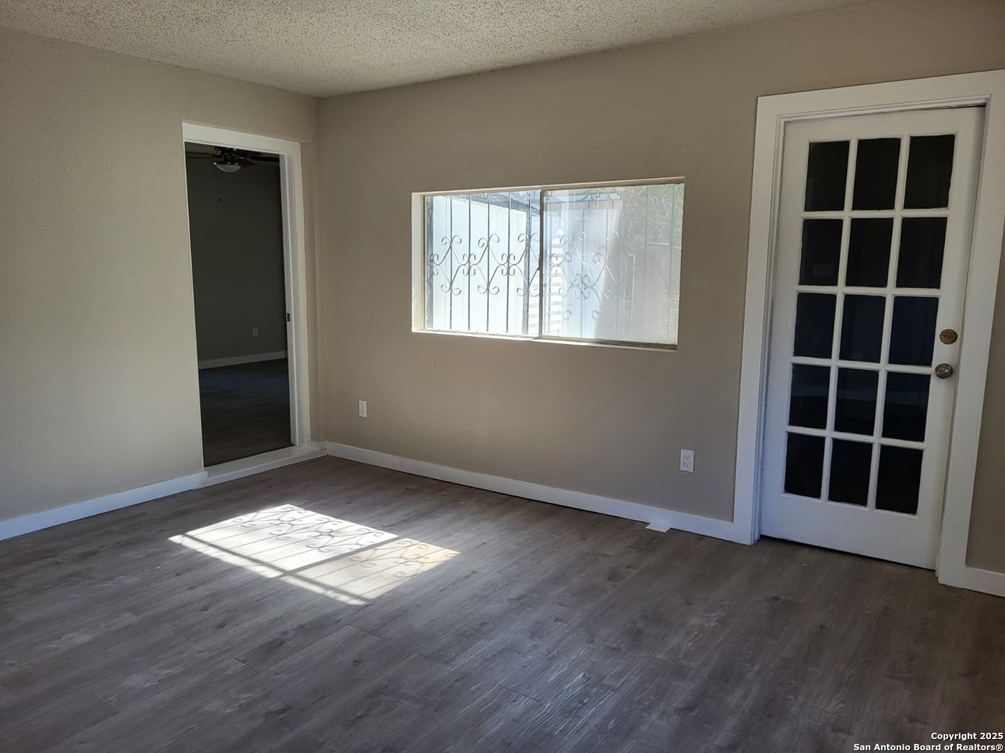 2326 Basse Road San Antonio, TX 78213 - Photo 12 of 24