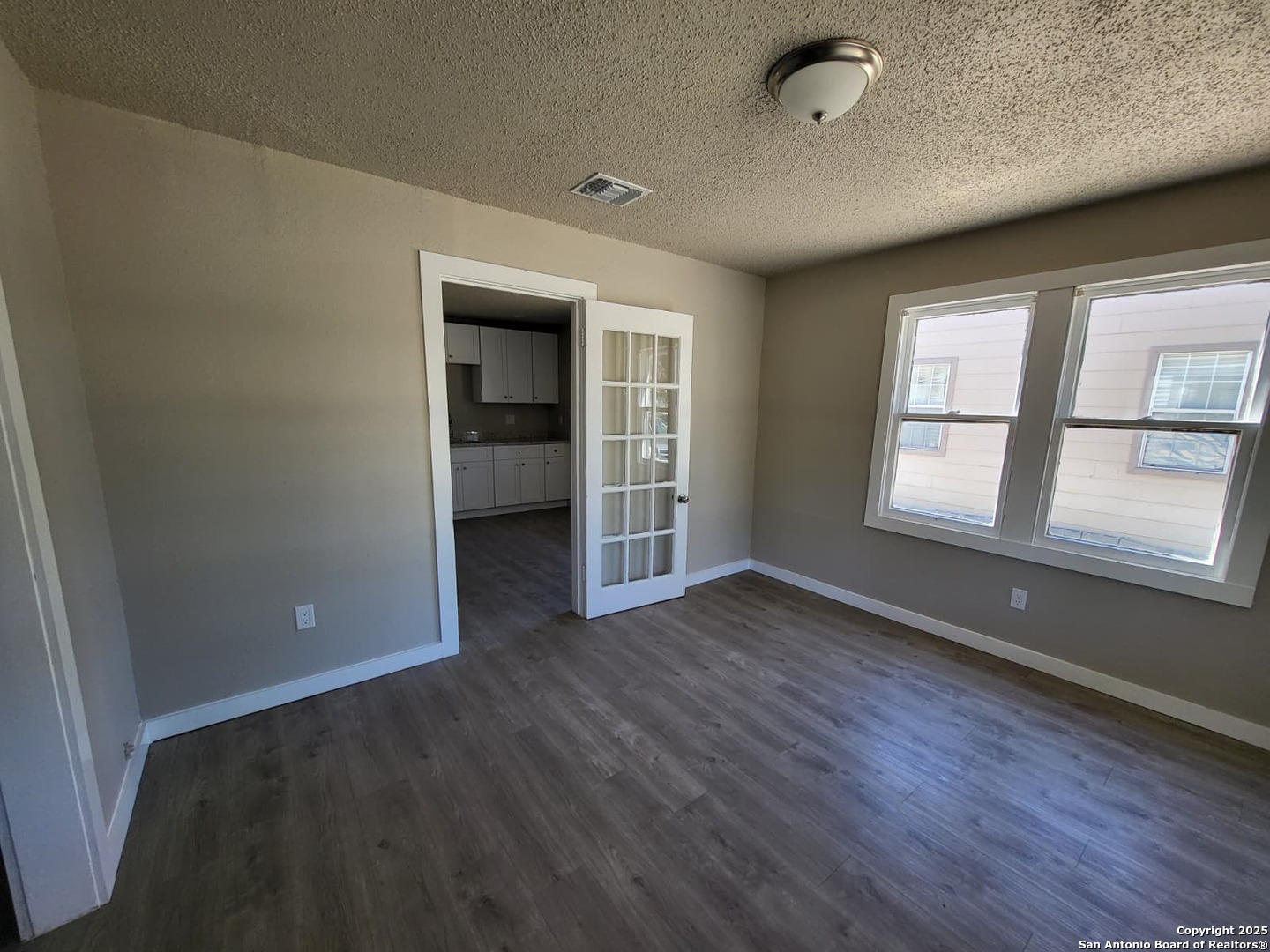 2326 Basse Road San Antonio, TX 78213 - Photo 16 of 24
