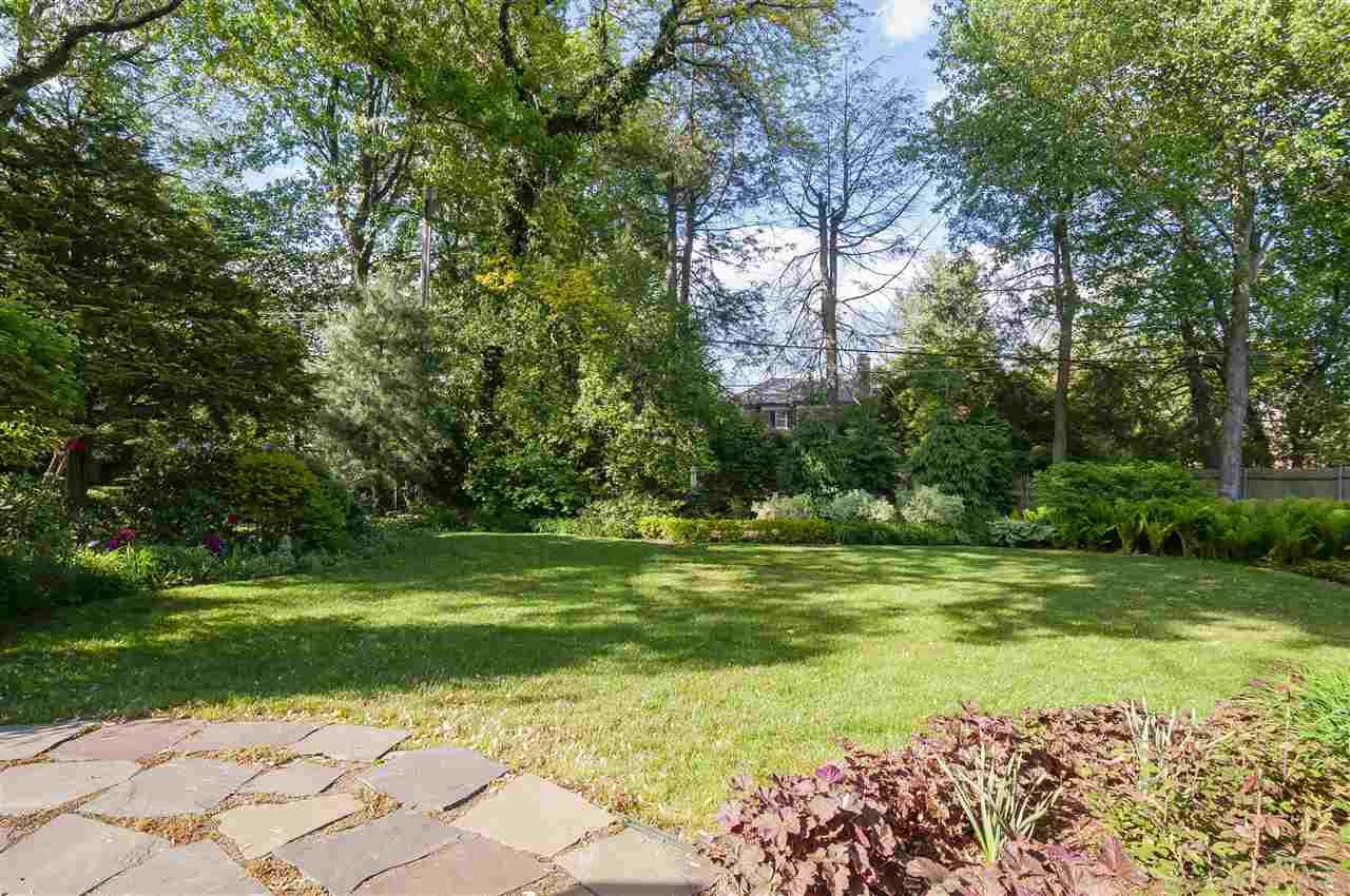 74 Lewiston Road Grosse Pointe Farms, MI 48236 - Photo 52 of 67