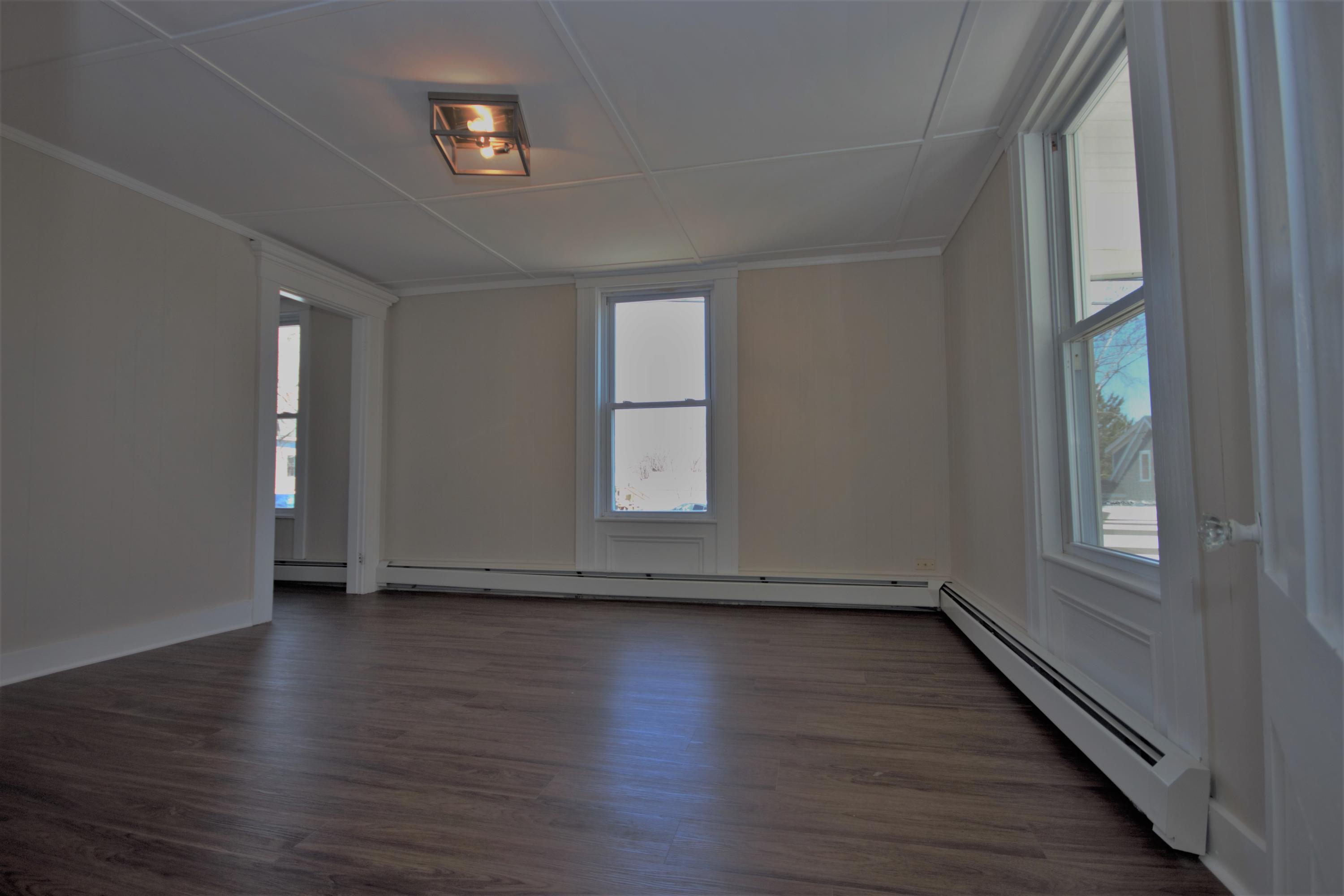 22 Rock Street Bangor, ME 04401 - Photo 14 of 40 37
