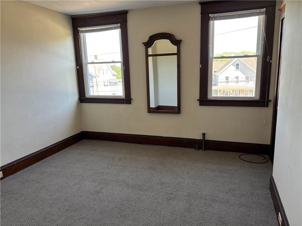 35 Oak Street, Unit 2 Westerly, RI 02891 - Photo 5 of 13