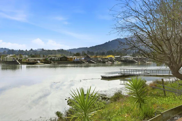 $1,535,000 | 835 South Eliseo Drive, Greenbrae, CA 94904