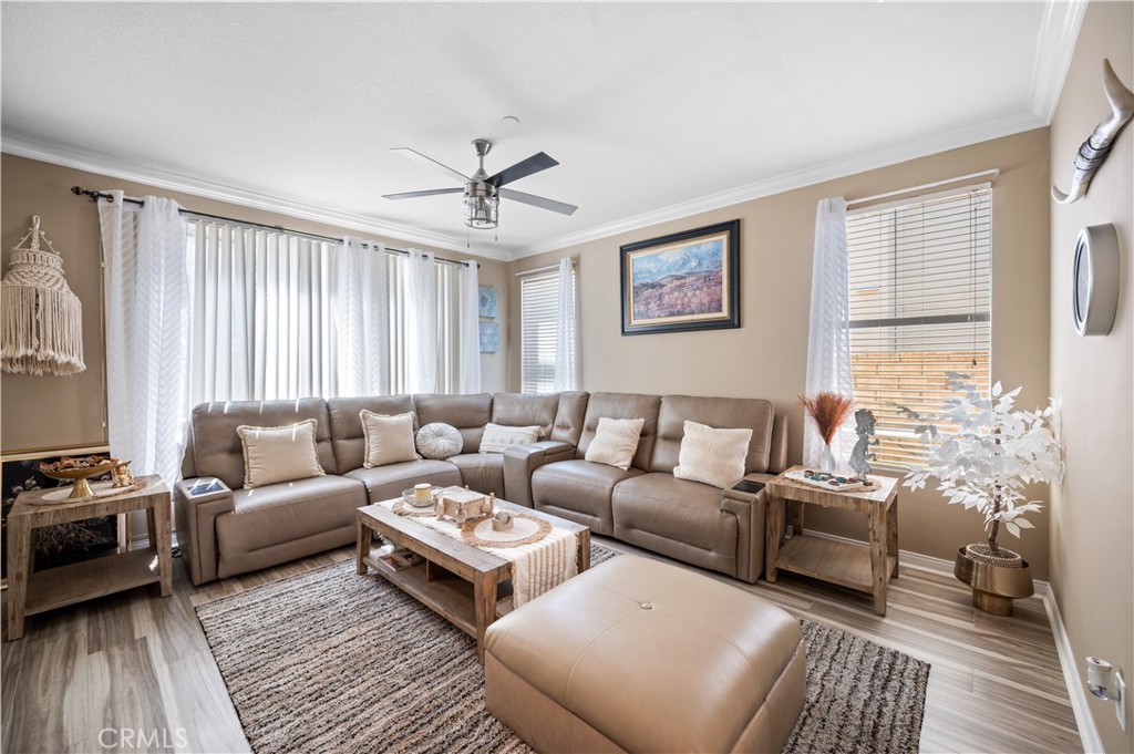 5588 California Oak Street Simi Valley, CA 93063 - Photo 26 of 75 a living room with furniture and a window