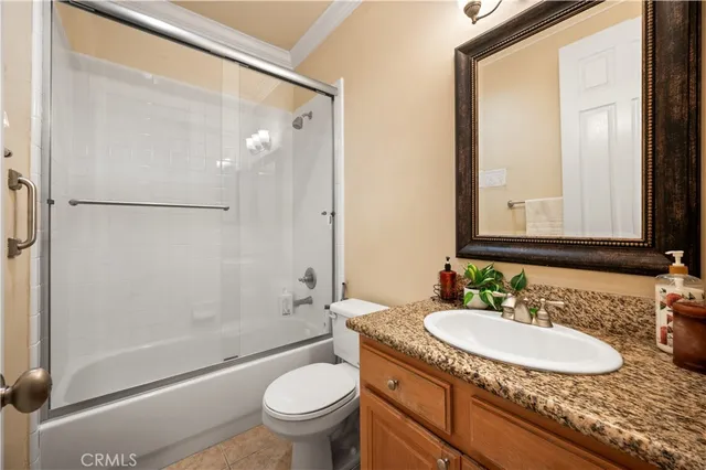 $1,390,000 | 5588 California Oak Street, Simi Valley, CA 93063