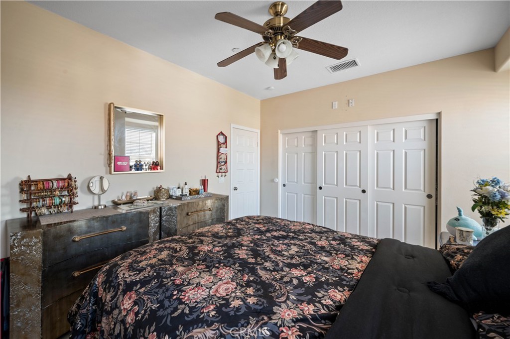 5588 California Oak Street Simi Valley, CA 93063 - Photo 10 of 75