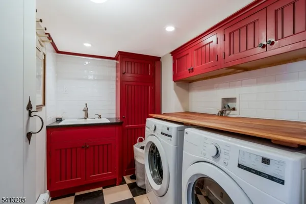 $849,900 | 962 Old York Road, Neshanic Station, NJ 08853