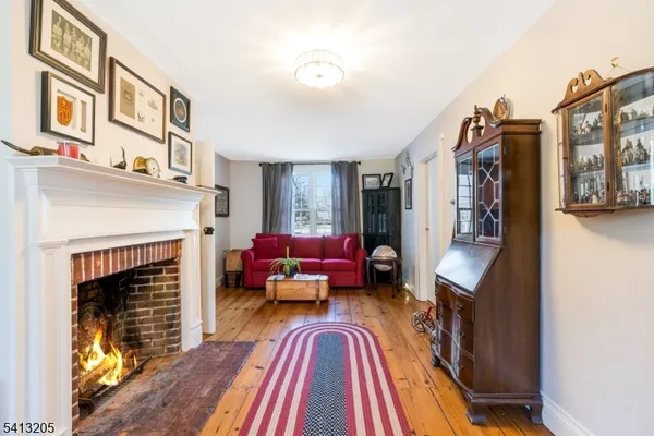 $849,900 | 962 Old York Road, Neshanic Station, NJ 08853