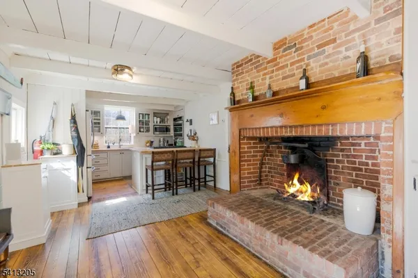 $849,900 | 962 Old York Road, Neshanic Station, NJ 08853