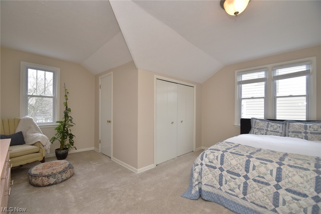 2648 Princeton Road Cleveland, OH 44118 - Photo 22 of 26 Another second floor bedroom