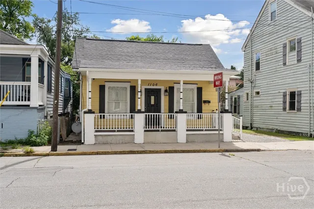 $3,000 | 1106 East Broad Street, Savannah, GA 31401