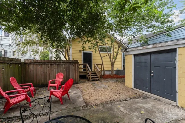 $3,000 | 1106 East Broad Street, Savannah, GA 31401