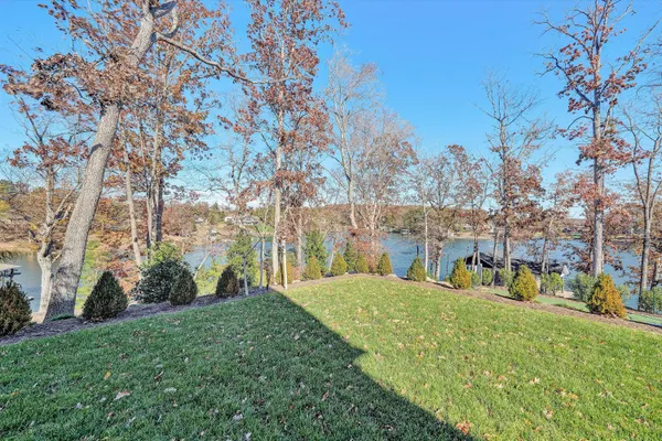 $5,950,000 | 128 Oaklawn Drive, Moneta, VA 24121
