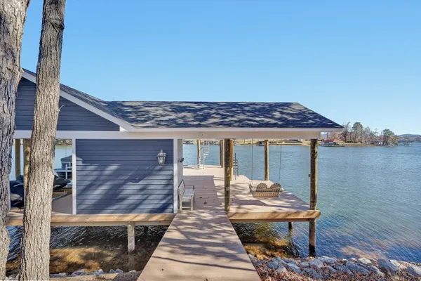 $5,950,000 | 128 Oaklawn Drive, Moneta, VA 24121