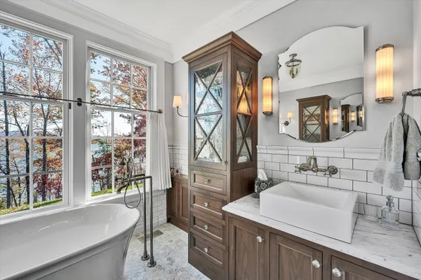 $5,950,000 | 128 Oaklawn Drive, Moneta, VA 24121