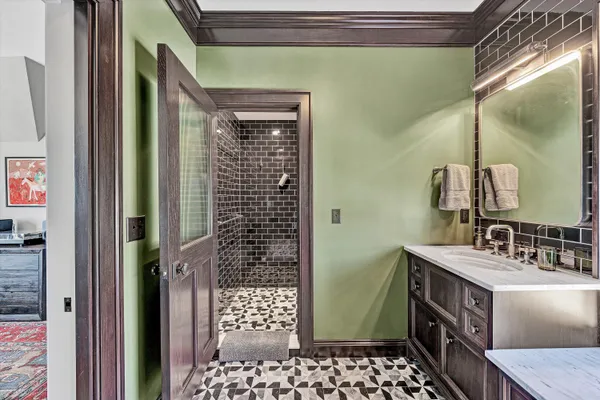 $5,950,000 | 128 Oaklawn Drive, Moneta, VA 24121